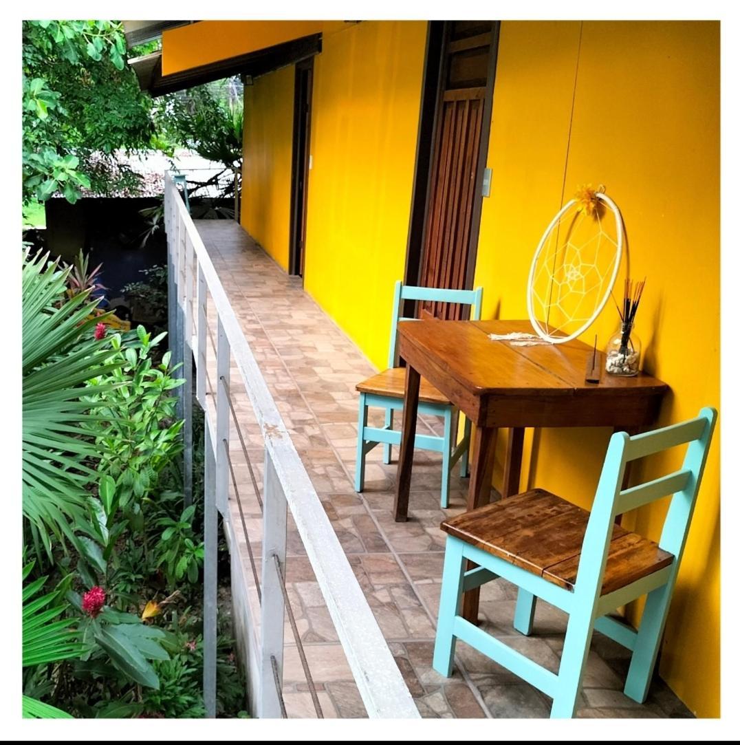 Cabinas Coconut Grove Puerto Viejo de Talamanca Ngoại thất bức ảnh